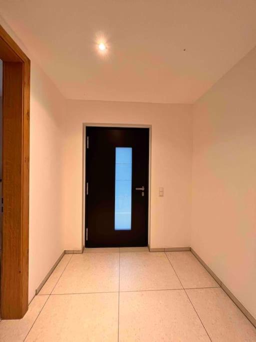 Viel Platz In Burghausen Fuer Freunde Und Familie Appartement Buitenkant foto