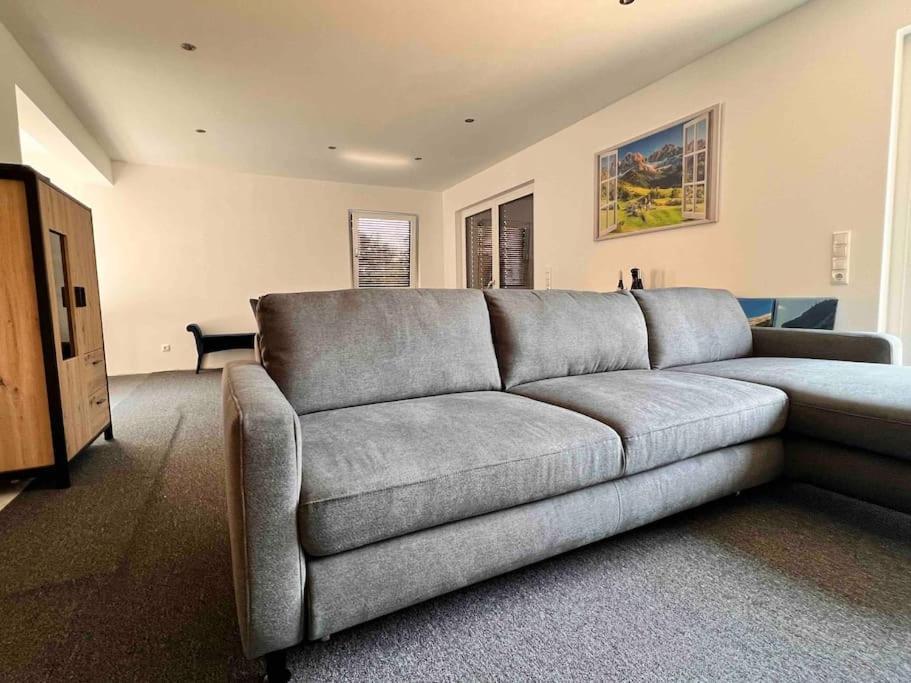 Viel Platz In Burghausen Fuer Freunde Und Familie Appartement Buitenkant foto